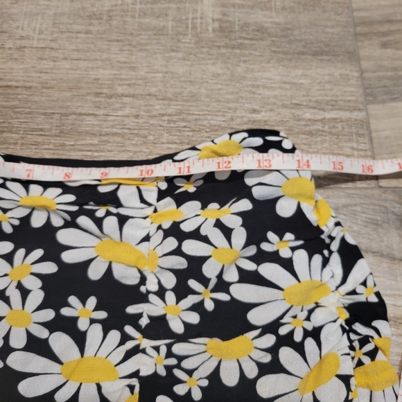 Sugar Lips Daisy Life Is Beautiful Floral Print Ruched Mini Skirt Women's Small - Picture 6 of 9